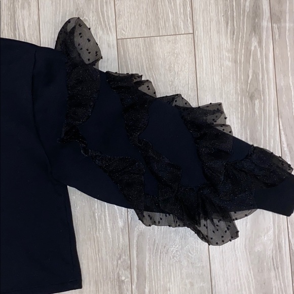 Black lacy blouse - Picture 2 of 3